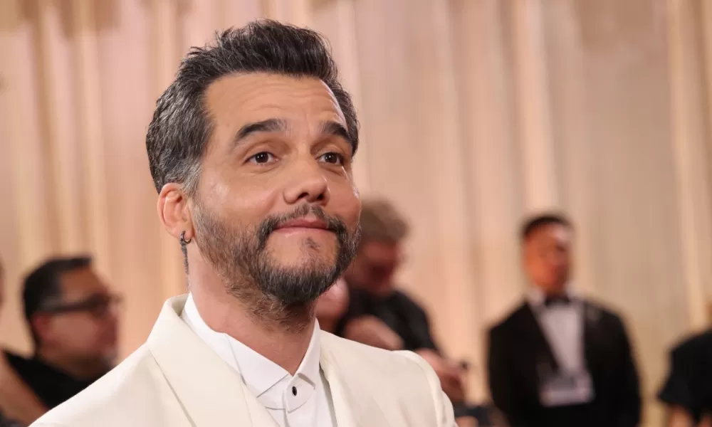 Wagner Moura leva Globo de Ouro de ‘Melhor Ator’