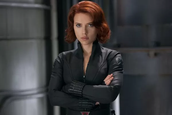 Scarlett Johansson e outros 700 artistas assinam carta contra uso de IA sem autorização