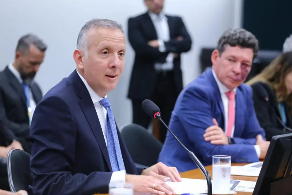 Relator quer votar reforma tributária na próxima semana – Headline News, edição das 17h