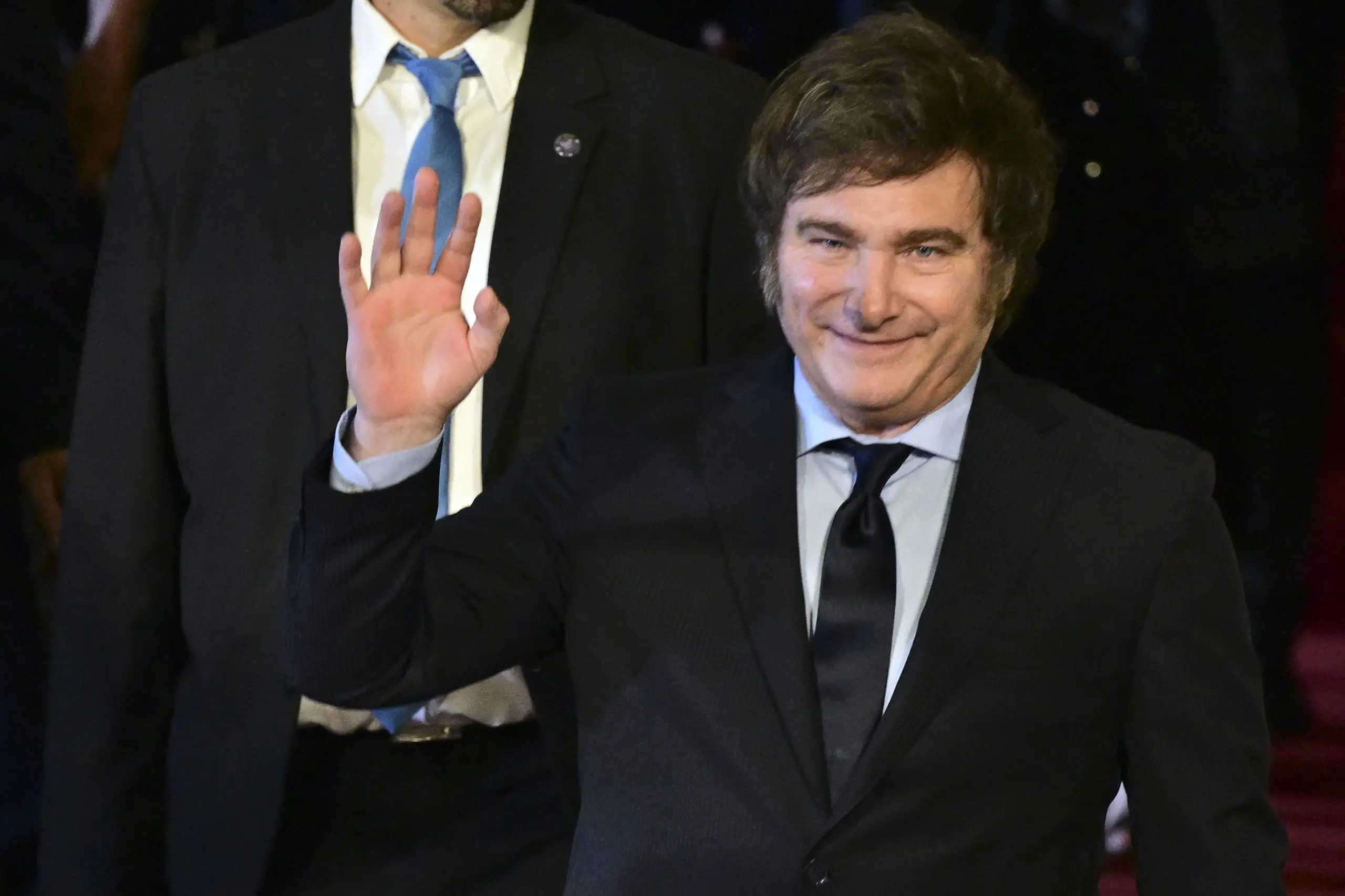 Governo argentino quer declarar emergência económica até final de 2025