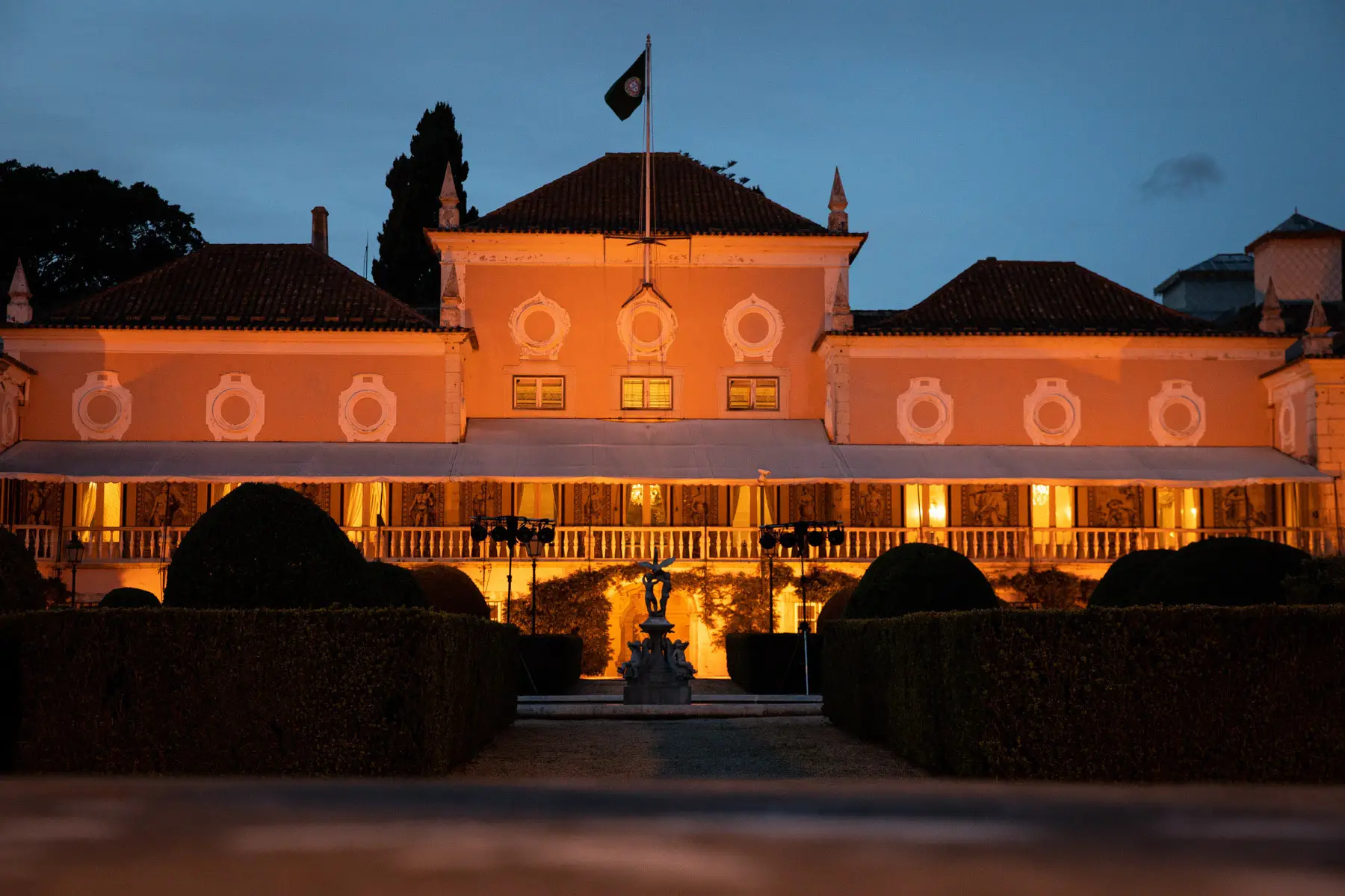 Palácio de Belém ‘veste’ laranja pelo fim da violência contra as mulheres
