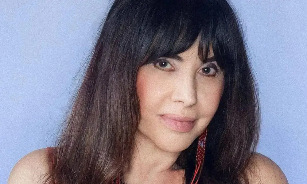 Internada, Claudia Alencar apresenta melhora no estado de saúde