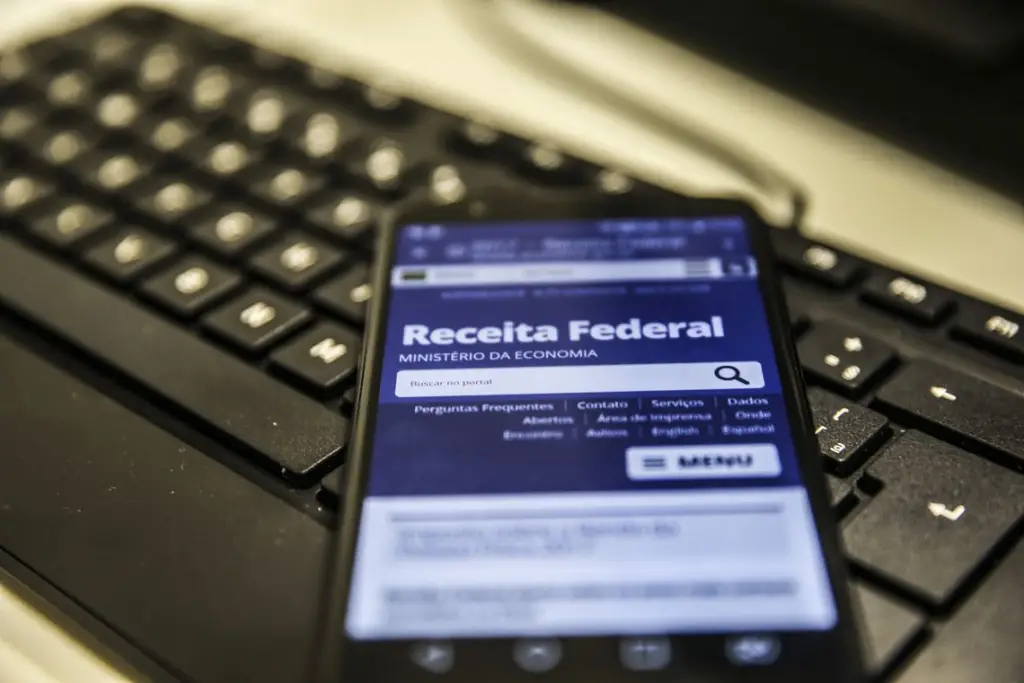 Receita Federal adia início do programa de autorregularização de tributos