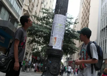 Desigualdade no mercado de trabalho sobe em 2023 com recuperação dos mais ricos, mostra IBGE