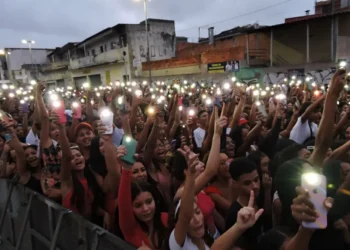 Virada Cultural em São Paulo atrai público e arrecada doações para o Rio Grande do Sul