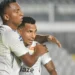 Santos goleia Guarani, vence terceira na Série B e divide liderança com Sport