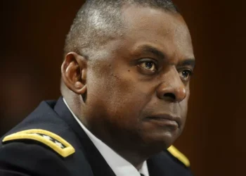 Ministros de Rússia e EUA conversam por telefone sobre a Ucrânia