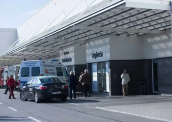 Espera para doentes muito urgentes chega às 23h00 no Beatriz Ângelo