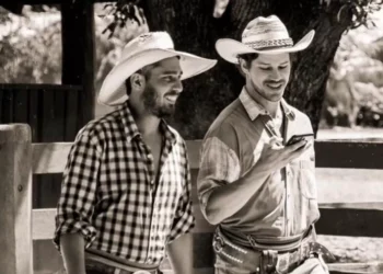 José Loreto faz homenagem ao ator Thommy Schiavo, morto aos 39 anos