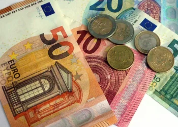PIB da zona euro cresce 0,6% no segundo trimestre