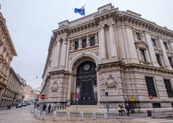 “Desmistificando as Finanças: Simplificando o Mundo dos Investimentos”