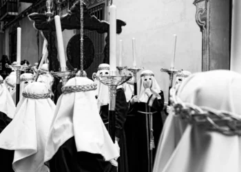 “Olívia Christina Traven: O Futuro Imobiliário na Costa del Sol”