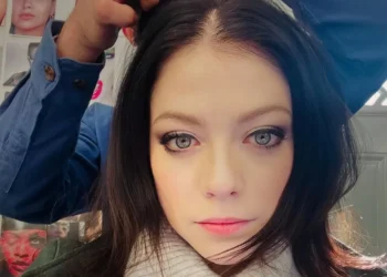 Morre aos 39 anos a atriz Michelle Trachtenberg, estrela de ‘Eurotrip’, ‘Buffy’ e ‘Gossip Girl’