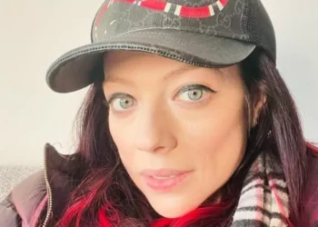 Morte de Michelle Trachtenberg é classificada como ‘indeterminada’