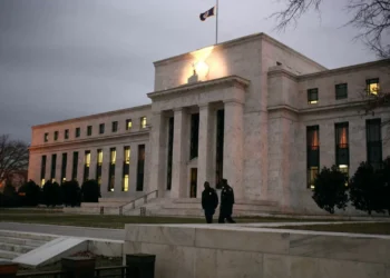 Preocupação crescente com inflação levou dirigentes da Fed a manter taxa