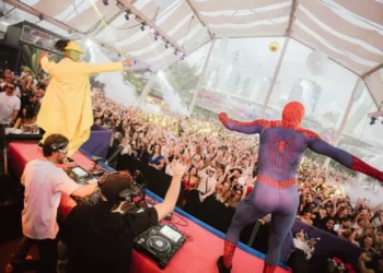 Da avenida para a pista: música eletrônica conquista o Carnaval e transforma a tradicional festa