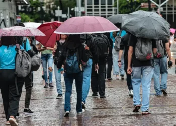 Último domingo do verão terá chuvas intensas e risco de inundações no Norte do Brasil