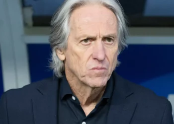 Ex-Benfica marca na vitória do Al Hilal, de Jorge Jesus