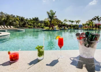 De ‘Telma e Louise’ à vida real: com conforto e compras, viagem feminina vira tendência