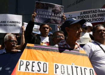 Oposição venezuelana denuncia que há presos políticos sem visitas