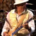 Guitarrista Carlos Santana passa mal e é hospitalizado nos EUA