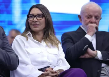 Lula e Janja vão ao funeral do Papa Francisco em Roma