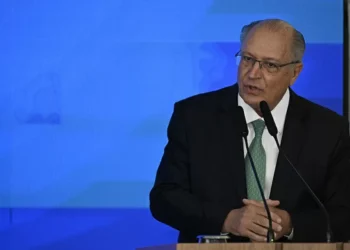 Alckmin sobre taxas de Trump: ‘Fomos incluídos na tarifa menor, mas não achamos justo isso’