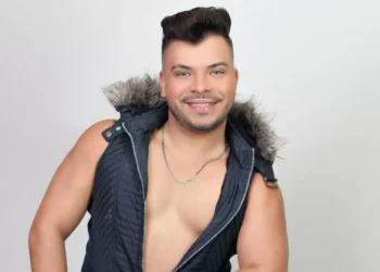 Cantor Guto Xibatada morre após contrair monkeypox