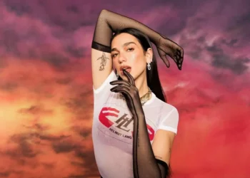 Dua Lipa anuncia turnê na América Latina e confirma shows no Brasil