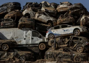 UE multa cartel de fabricantes automóveis em 458 milhões