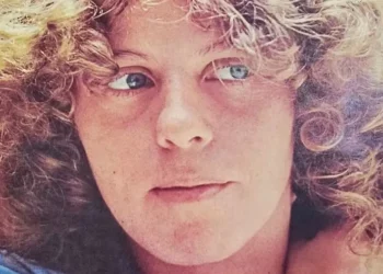 Morre Cristina Buarque, ícone do samba brasileiro