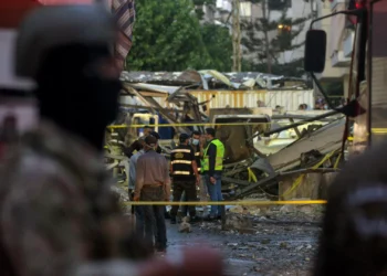 Líbano reporta três mortos em ataques israelitas