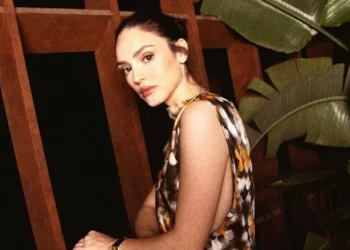Isabelle Drummond retorna como vilã após seis anos longe das novelas