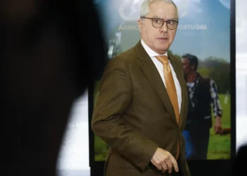 CAP alerta que “via verde” para imigrantes só funciona com alojamento