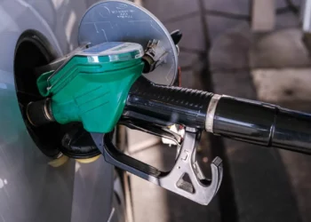 Preços dos combustíveis: gasóleo desce, gasolina sobe