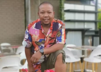 Morre o ator sul-africano Presley Chweneyagae, estrela do filme ‘Infância Roubada’