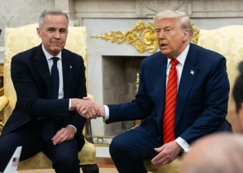 Carney rebate provocação de Trump na Casa Branca e diz que o Canadá ‘nunca estará à venda’