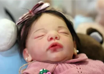 O que é um bebê reborn? Entenda polêmica que tem crescido nas redes sociais