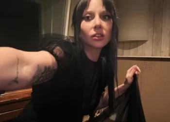 Lady Gaga tem patrimônio bilionário, segundo publicações estrangeiras