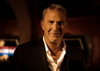 Kevin Costner se defende de alegações de dublê sobre cena de estupro em ‘Horizon’