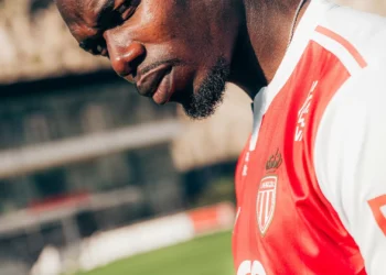 EM DIRETO: Siga os rumores e os negócios do mercado de transferências