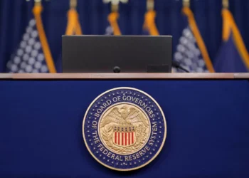 Fed deverá voltar a manter taxas de juro mesmo com apelos de Trump