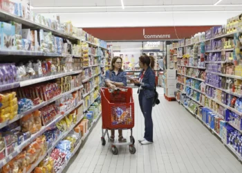 Ir ao supermercado está mais caro. Cebola e cereais de fibra são os produtos que mais sobem esta semana