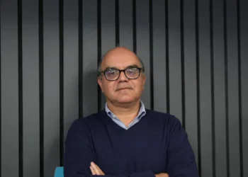 “Abrandamento da economia mundial e tarifas Trump” podem justificar previsões de défice