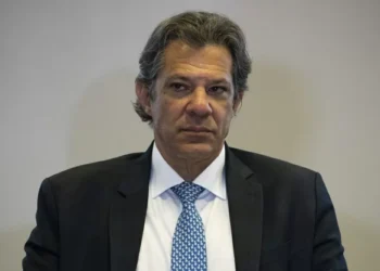 Haddad elogia decisão de Moraes sobre o IOF e ressalta necessidade de clareza no papel de cada Poder