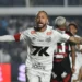 Neymar decide e Santos vence líder Flamengo no fim e respira contra a queda no Brasileirão