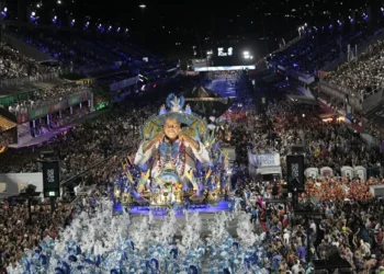 Venda de ingressos para o Carnaval 2026 no Rio começa nesta quarta-feira