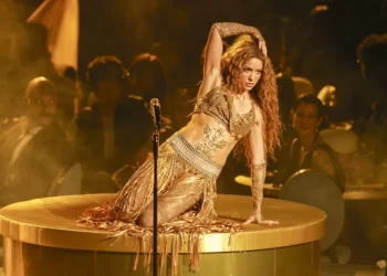 Clínica do Peru é multada em R$ 1 milhão por vazar dados sobre saúde de Shakira