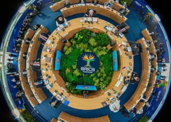 Entrevista: como deve ser o futuro da IA, segundo o Brics