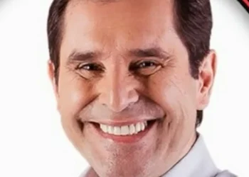 Morre o jornalista Bob Floriano aos 64 anos